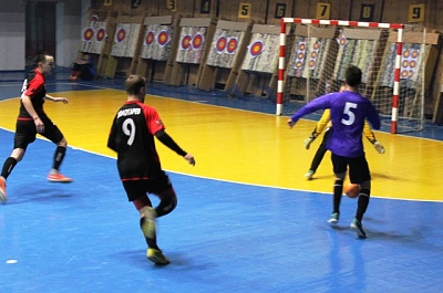 ���� ������ - � ������ ��������� ���������� "����" � "������" (����, �����)